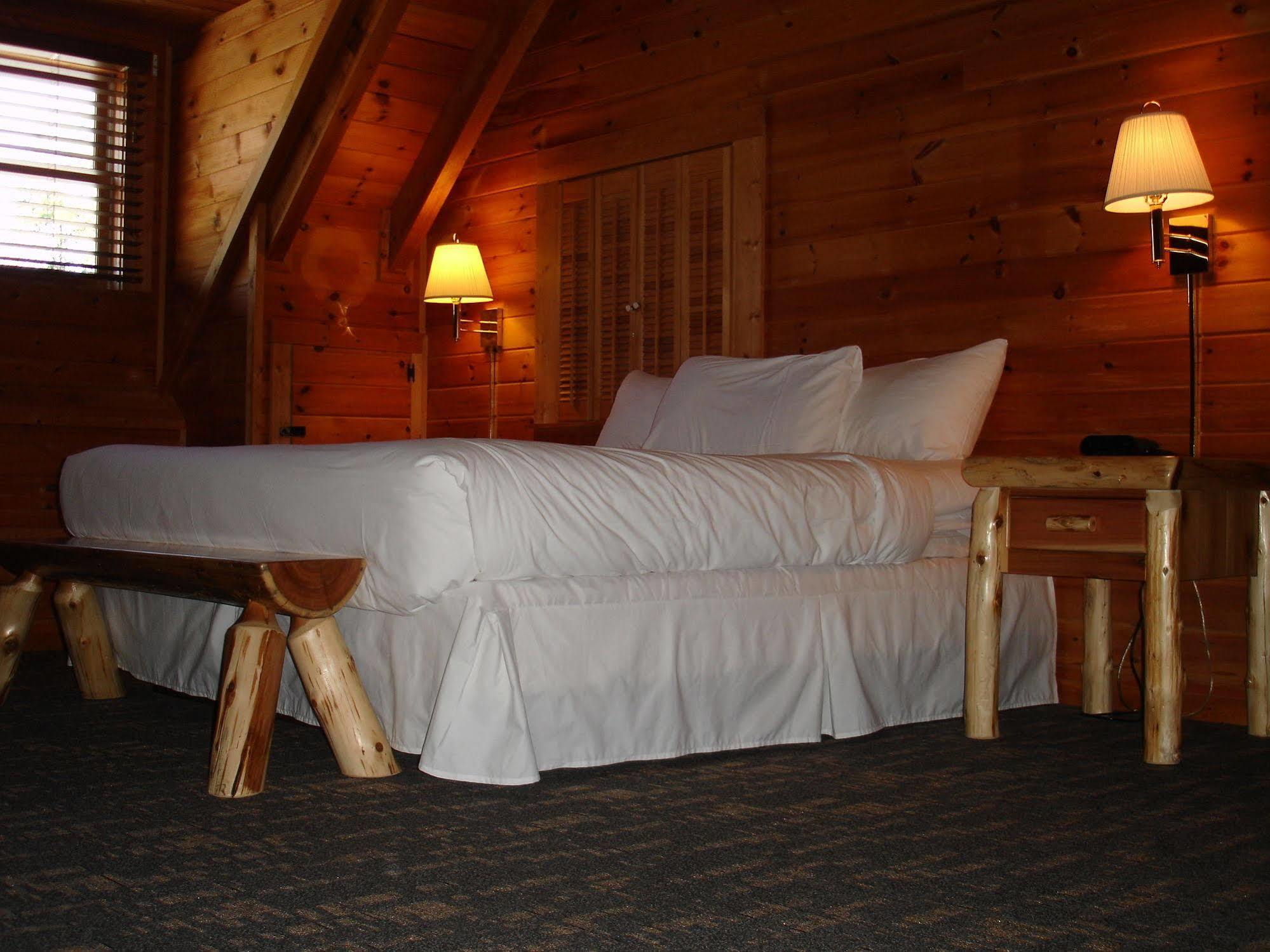 Mountain Top Inn And Resort Warm Springs Екстер'єр фото